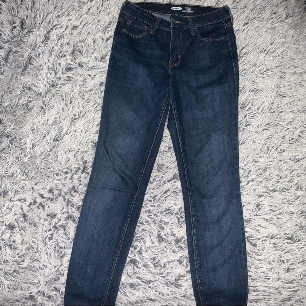 EUC/LIKE NEW Old Navy Size 6 Rockstar Denim Jeans